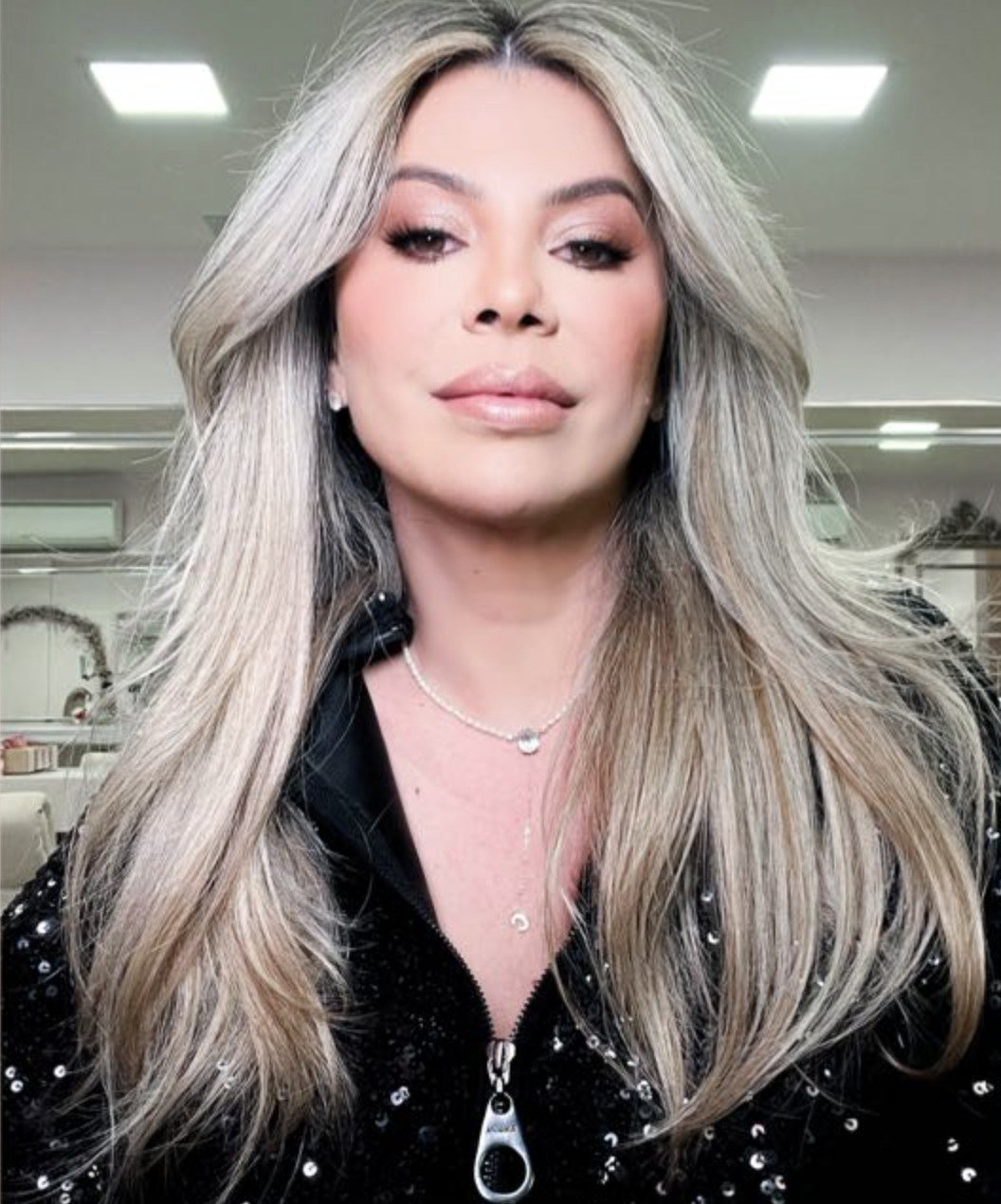 Bate papo: “Styling de celebridades: como trabalhar com esse nicho de mercado?” com Cynara Boechat